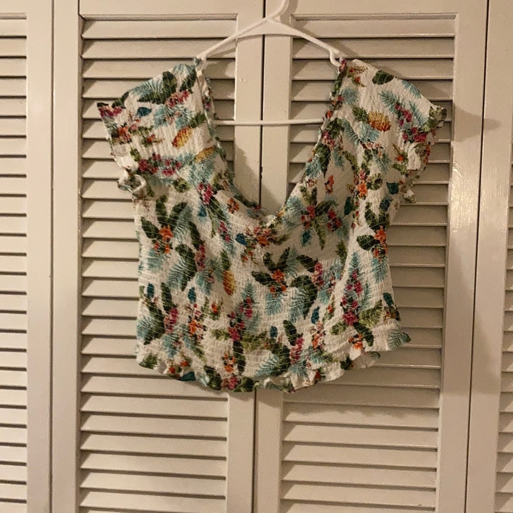 Forever 21 Hawaiian Crop Top